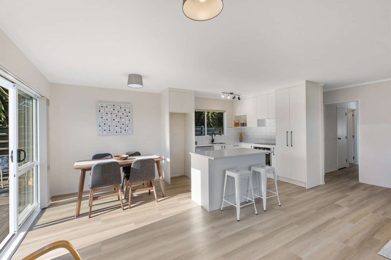 48 Hamilton Drive, Waiuku, Waiuku - Carousel 2