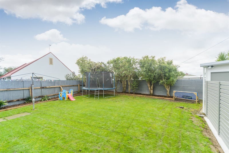 6 Dundas Place, Awapuni, Palmerston North - Carousel 18