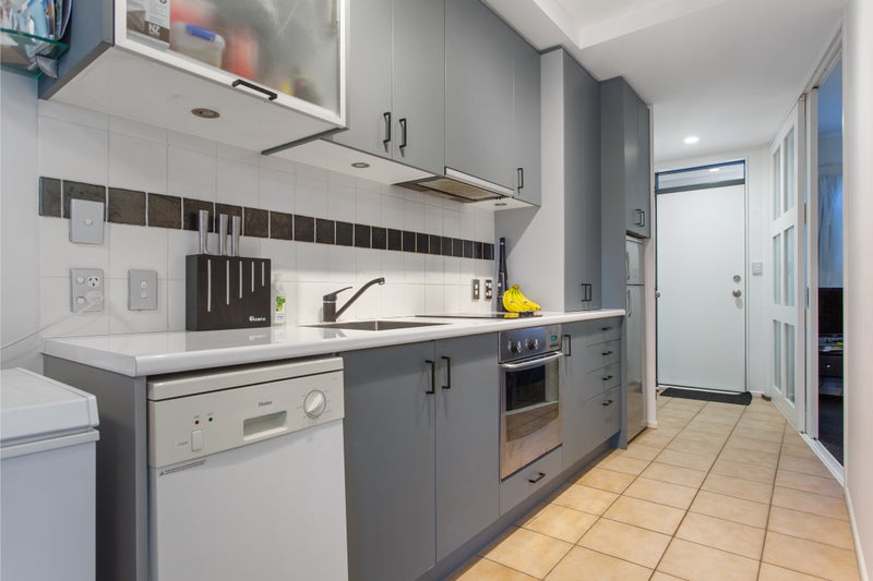 44/21 Armoy Drive, East Tamaki, Auckland - Carousel 1