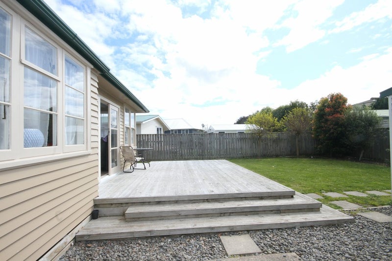 43 Hakeke Street, Whanganui East, Whanganui - Carousel 2