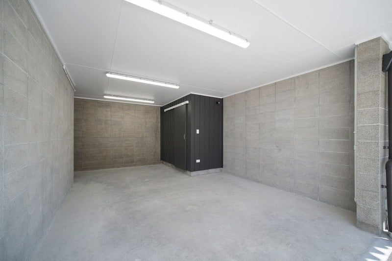 150 Royal Road, Massey, Auckland - Carousel 14