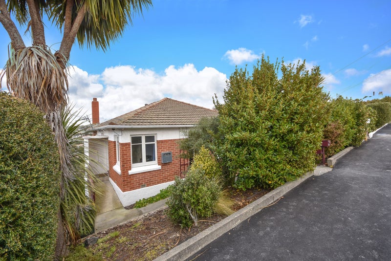 41 Nottingham Crescent, Calton Hill, Dunedin - Carousel 1