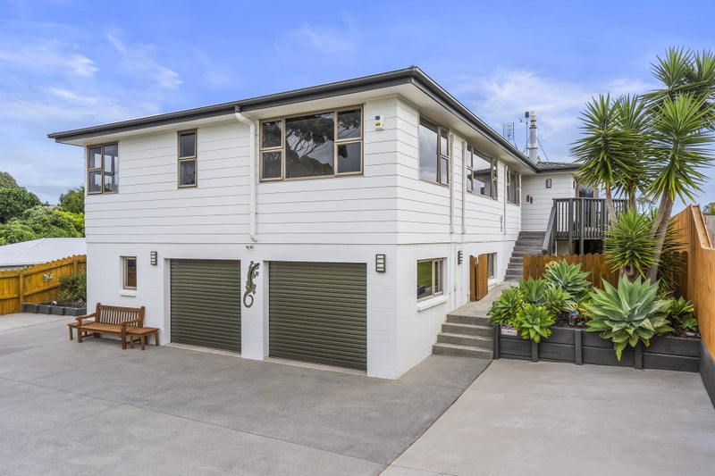 25 Cherrie Road, Beachlands, Auckland - Carousel 2
