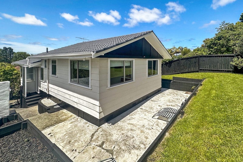 61 Sunline Avenue, Massey, Auckland - Carousel 2