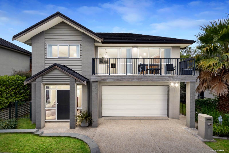 25 Mural Place, Greenhithe, Auckland - Carousel 1