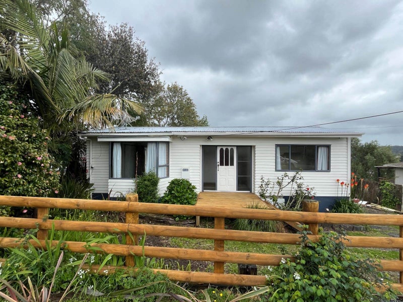 47 Hetherington Road, Ranui, Auckland - Carousel 1