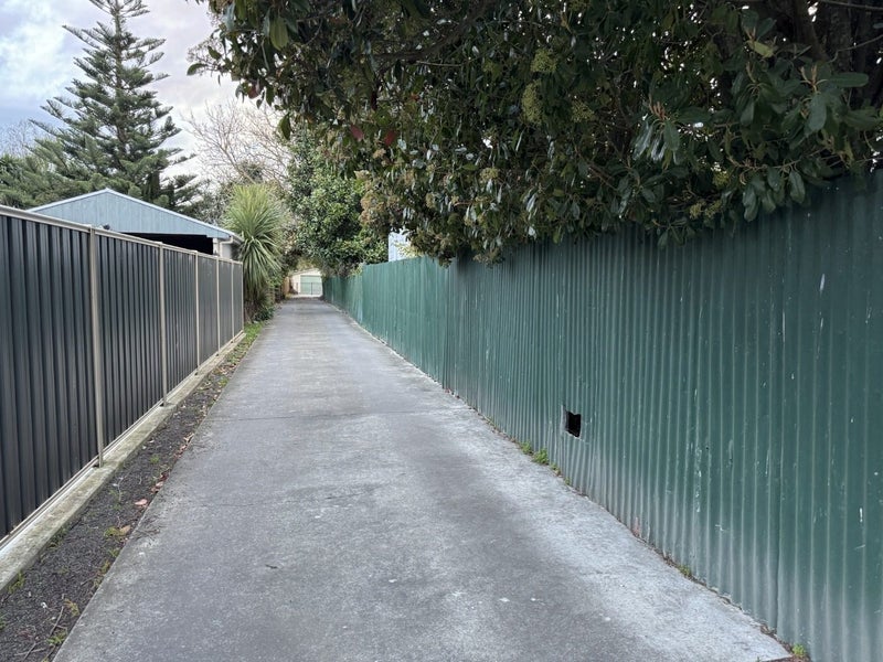 210A Pattison Road, Akina, Hastings - Carousel 12