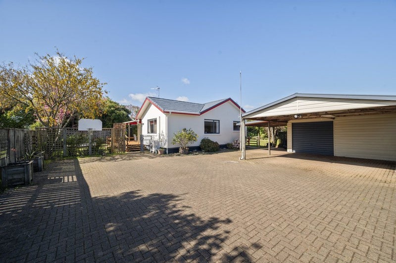 6A Holden Avenue, Holdens Bay, Rotorua - Carousel 2