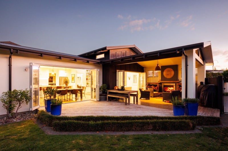 5 Fairway Grove, Hokowhitu, Palmerston North - Carousel 44