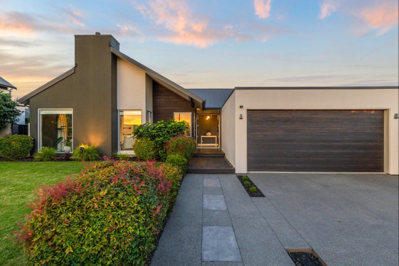 26 Waitikiri Square, Parklands, Christchurch - Carousel 1