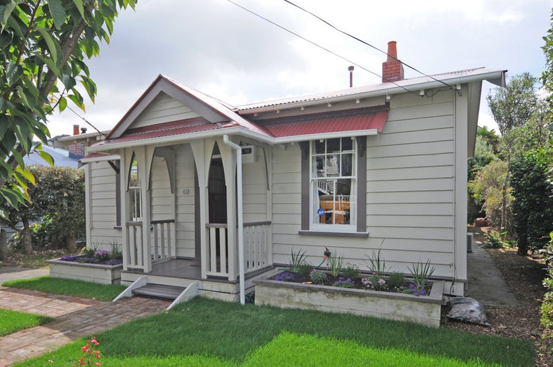 33 Tarikaka Street, Ngaio, Wellington - Carousel 2