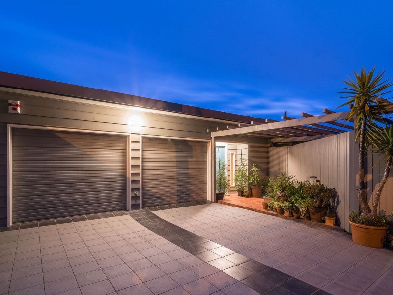 7 Samoa Street, Kilbirnie, Wellington - Carousel 1