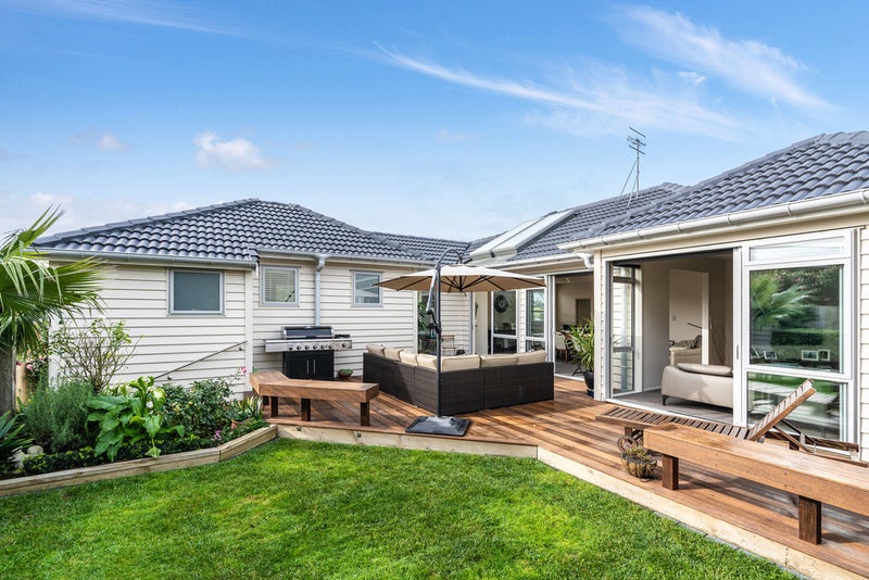 2/36 Riddell Road, Glendowie, Auckland - Carousel 2