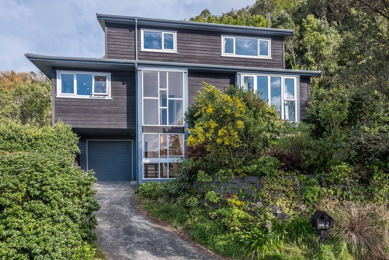 21 John Sims Drive, Broadmeadows, Wellington - Carousel 1