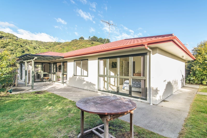 4 Lorien Court, Raumati Beach, Paraparaumu - Carousel 20