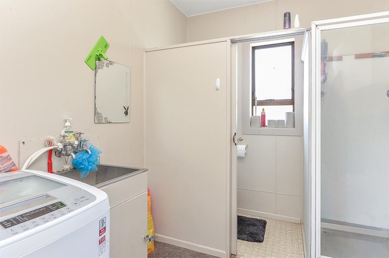 29 Storey Avenue, Forest Lake, Hamilton - Carousel 14