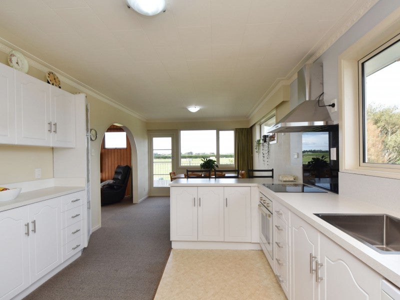 457 Racecourse Road, Hargest, Invercargill - Carousel 2