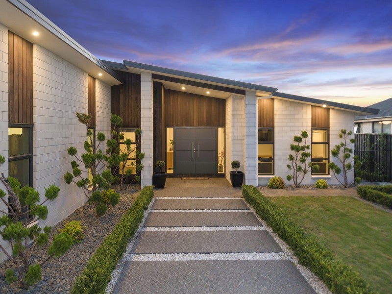 7 Michael Terrence Place, Flagstaff, Hamilton - Carousel 2