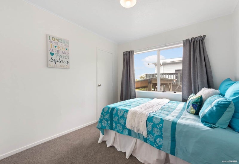 18 Aldern Road, Massey, Auckland - Carousel 2