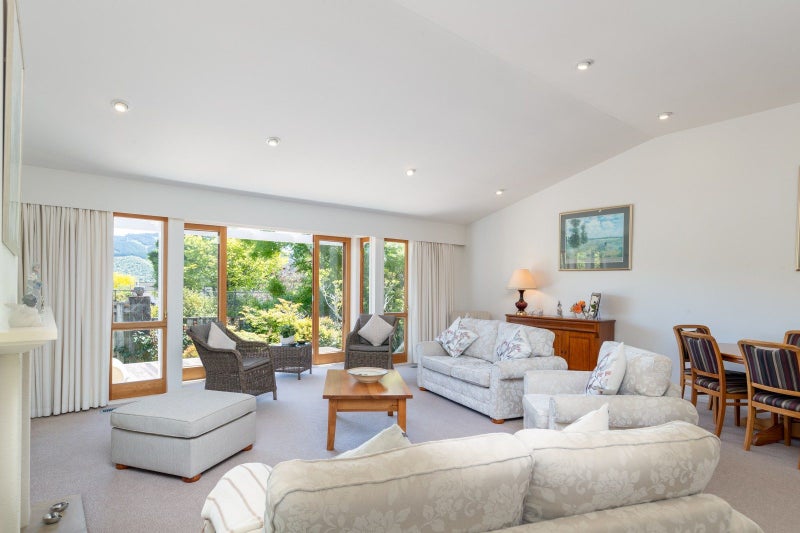 20A Chatsworth Road, Silverstream, Upper Hutt - Carousel 2