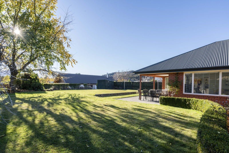 92 Mount Iron Drive, Wanaka - Carousel 1