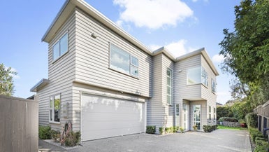 60A Tawa Road, One Tree Hill, Auckland - Carousel 1