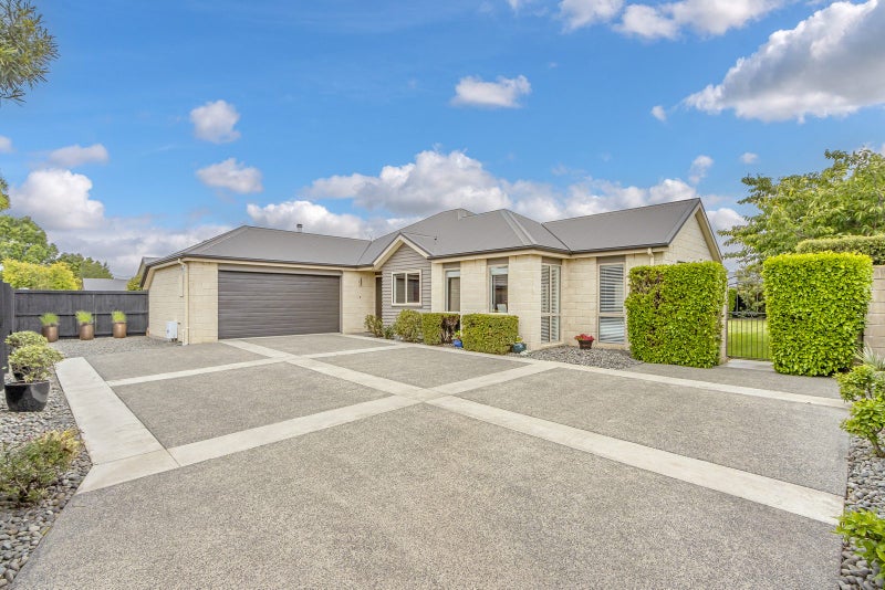 12 Cromdale Place, Wigram, Christchurch - Carousel 23