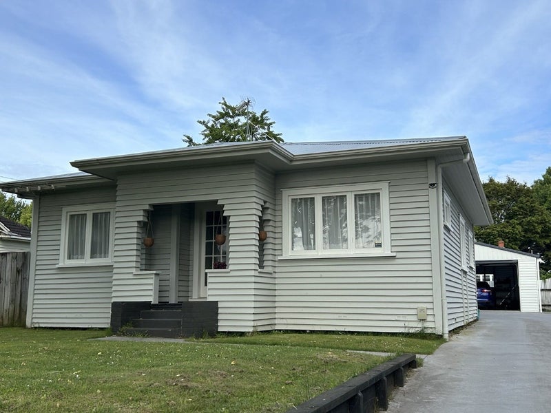 4 Marire Avenue, Frankton, Hamilton - Carousel 1