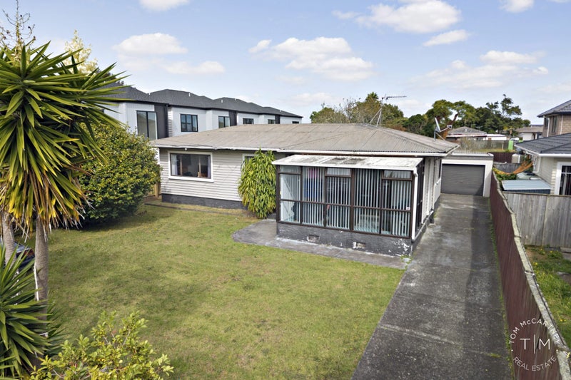 4 McKean Avenue, Manurewa, Auckland - Carousel 2