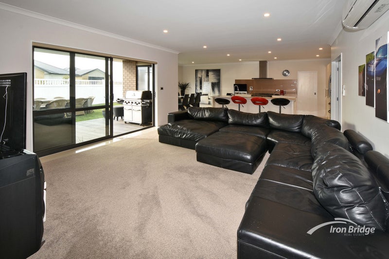 8 James Caird Lane, Wigram, Christchurch - Carousel 2