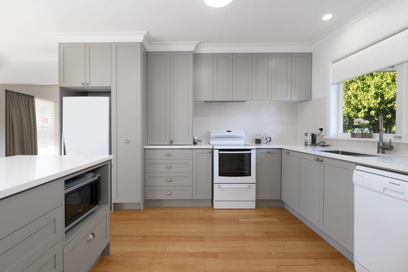 17 Freyberg Street, Otumoetai, Tauranga - Carousel 2