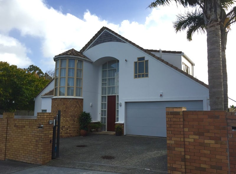 33 King George Avenue, Epsom, Auckland - Carousel 1
