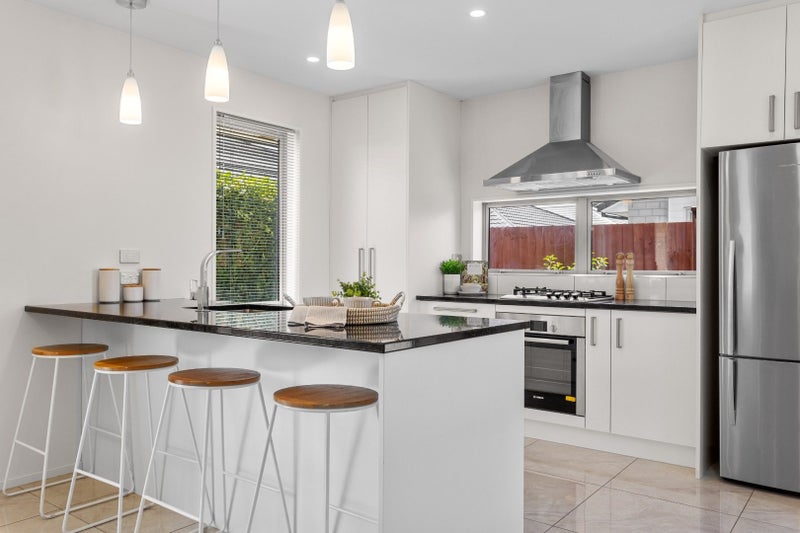 7 Ronaldson Lane, Wigram, Christchurch - Carousel 2