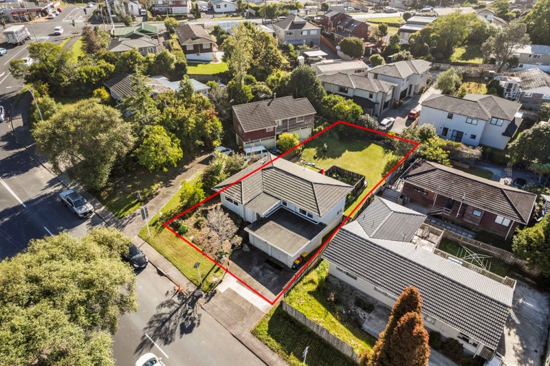 73 Chartwell Avenue, Glenfield, Auckland - Carousel 2