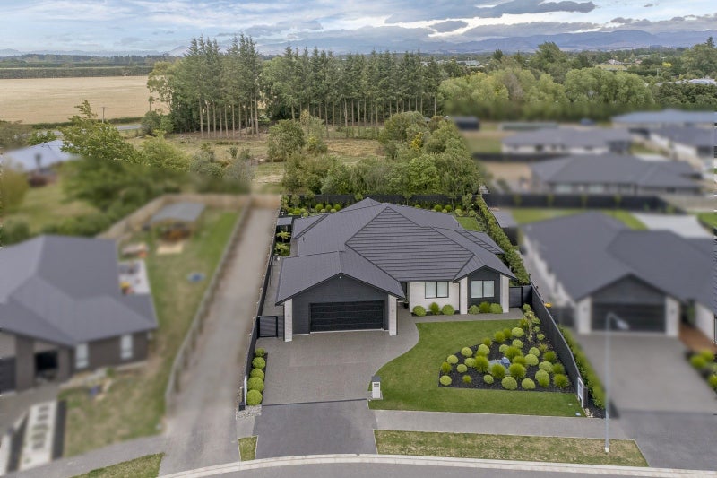 13 Owen Drive, Darfield, Darfield - Carousel 1