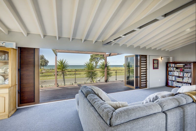 54 Le Quesne Road, Bay View, Napier - Carousel 1