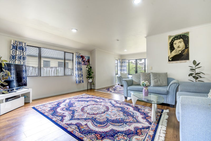 2 Whinfell Lane, Nawton, Hamilton - Carousel 2