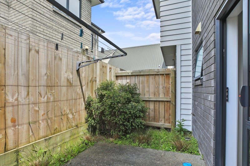 2/16 Jones Crescent, Melville, Hamilton - Carousel 12