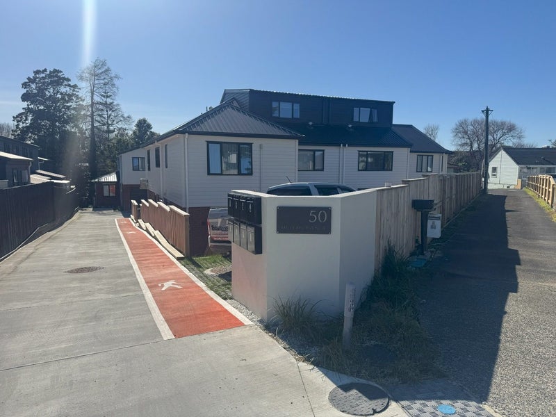 6/50 McLean Avenue, Papatoetoe, Auckland - Carousel 1