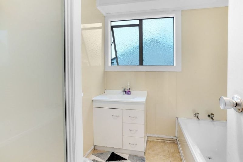 1 Banyan Drive, Totara Heights, Auckland - Carousel 9