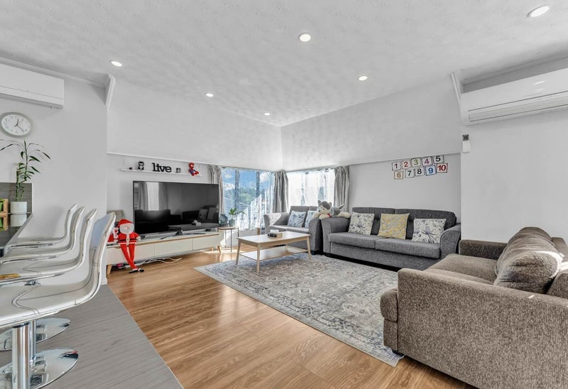 31 Everglade Drive, Goodwood Heights, Auckland - Carousel 2