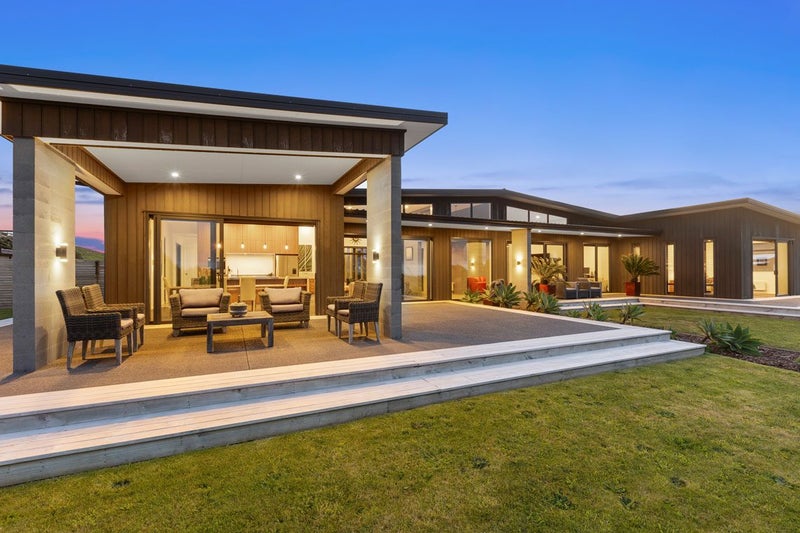 3A Parrs Road, Hurworth, New Plymouth - Carousel 1