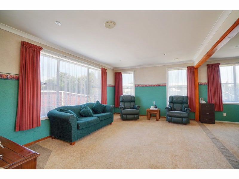 19 Kelso Place, Strathern, Invercargill - Carousel 2