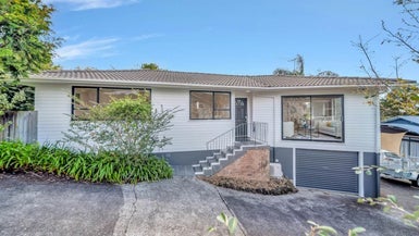 7 Erica Road, Sunnynook, Auckland - Carousel 1