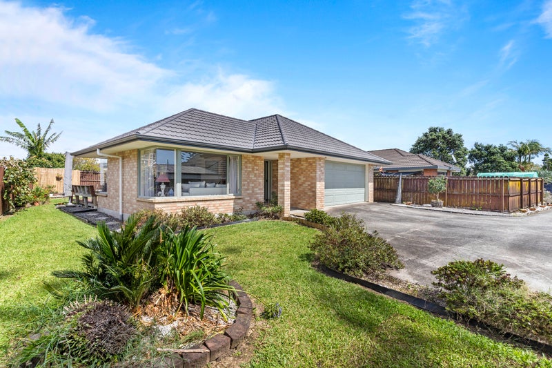 6 Norm Pellow Drive, Manurewa, Auckland - Carousel 1