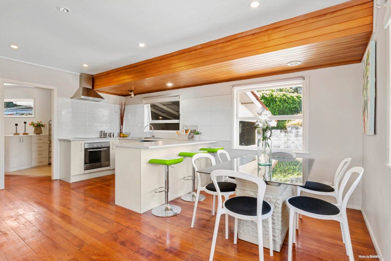 572 Glenfield Road, Bayview, Auckland - Carousel 2