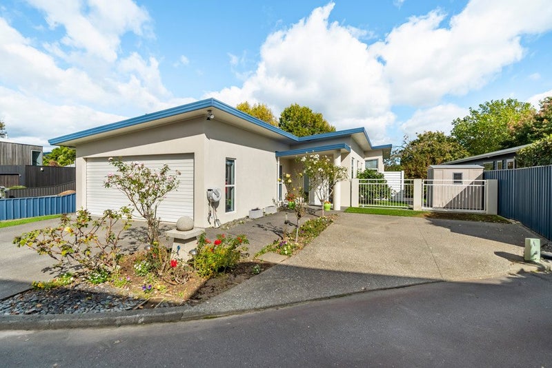 17 Parkwood Grove, Trentham, Upper Hutt - Carousel 33