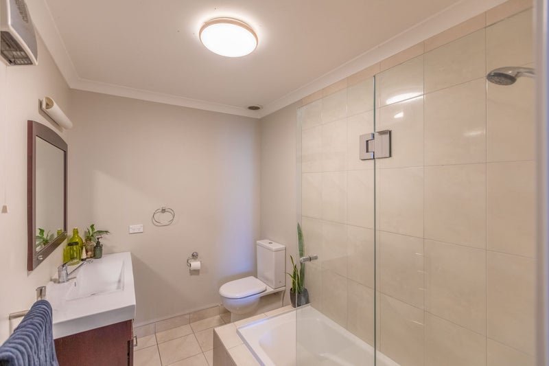 18 Edwards Street, Frimley, Hastings - Carousel 23