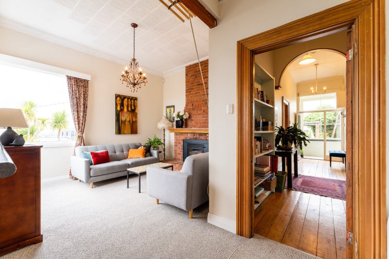 15 Kenmure Road, Belleknowes, Dunedin - Carousel 1