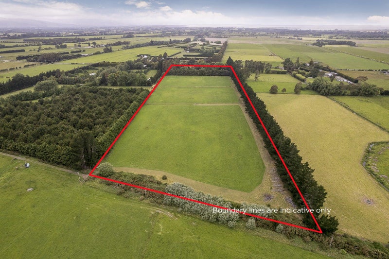 538 Leeston Road, Christchurch - Carousel 2
